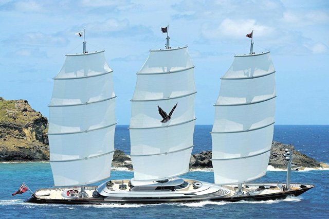 Мега-яхта «Мальтийский сокол».jpg